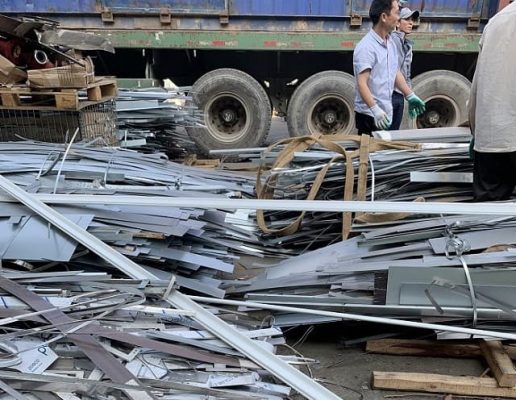 Công ty cung cấp một hệ thống vận chuyển hiện đại, nhanh chóng