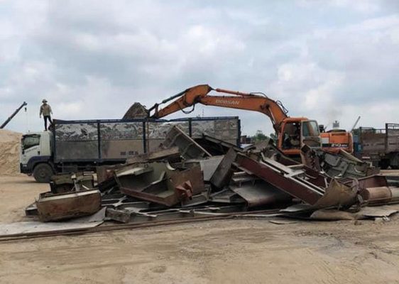 chuyen thu mua phe lieu uy tin gia cao dong nai3